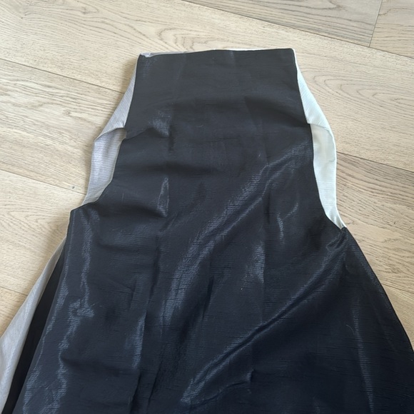 High Neck Top - Picture 5 of 5